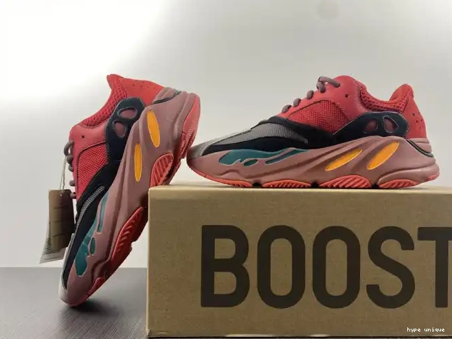 hype HQ6979 Boost Hi-Res 700 Adidas Yeezy Red 0516